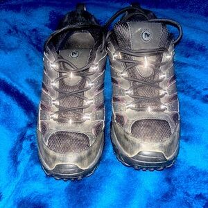 Merrell Black Sneakers Rugged Design Sturdy Sole